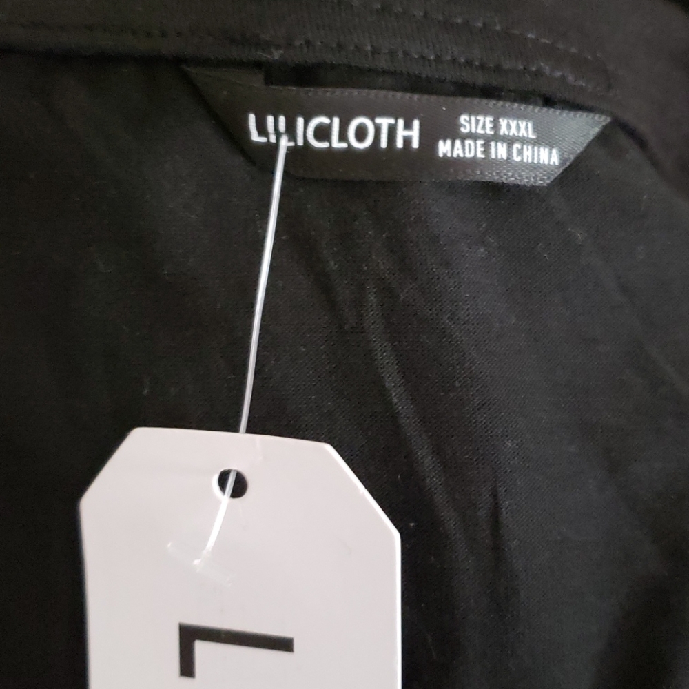 Black tee - Picture 2 of 4